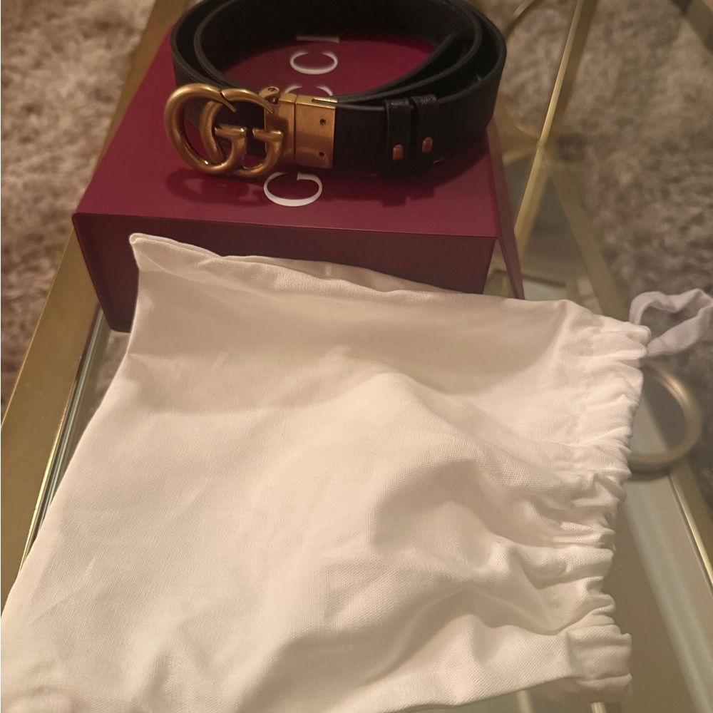Gucci Dark Brown Leather Belt with Gold GG Buckle - Picture 2 of 6